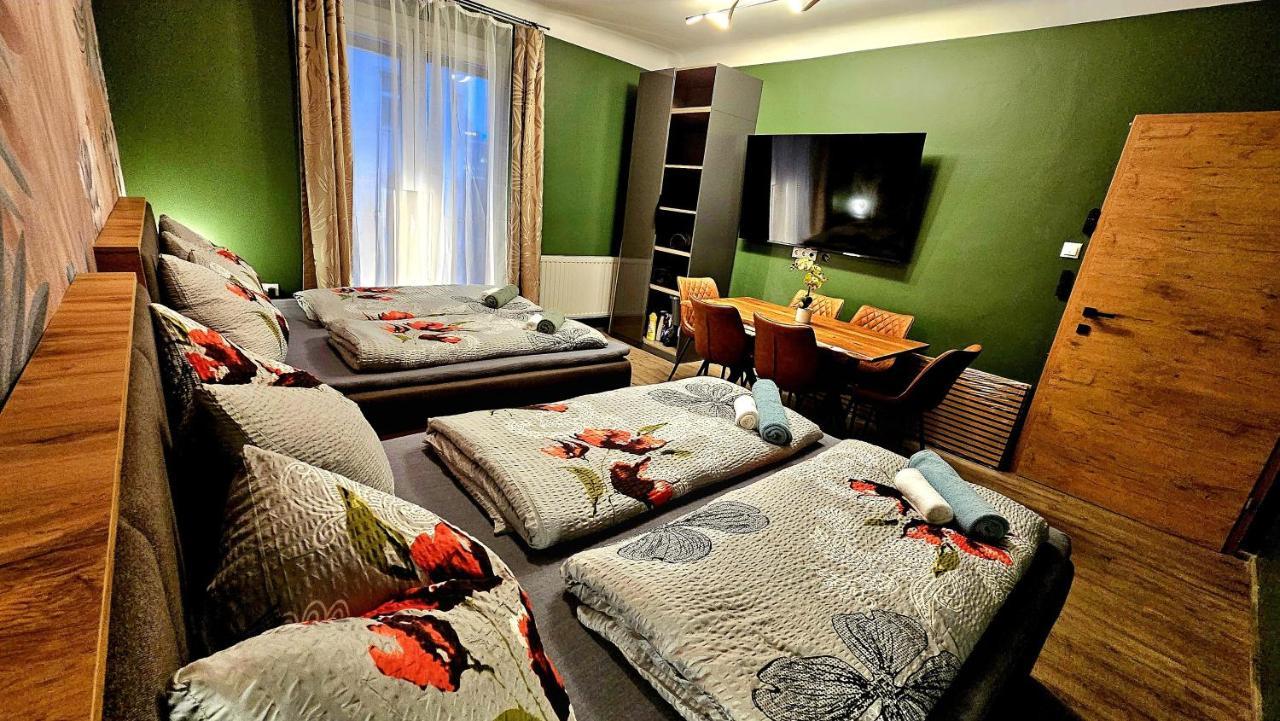 Boutique - Premium 1 * Wenen