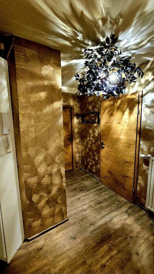 Boutique - Premium 1 * Wenen
